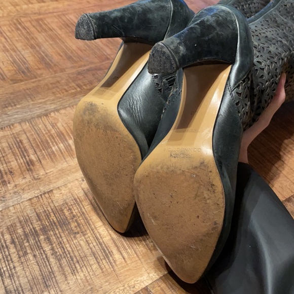 Laser cut leather and suede tall boots - Picture 8 of 9